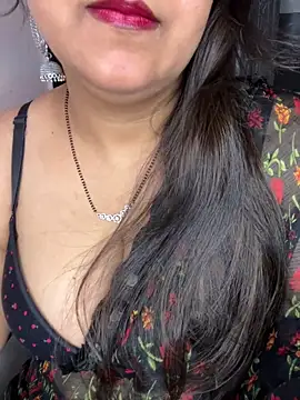 Zoya Varma004 online show from 03/28/26, 05:40