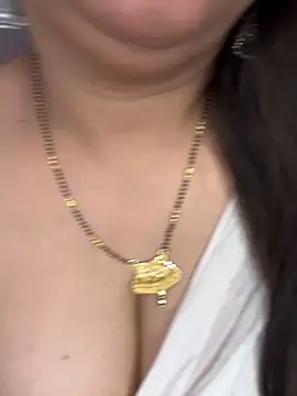 Zoya Varma004 online show from 04/06/26, 07:20