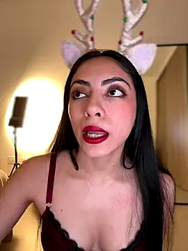 Snapshot of martiiaciar chatting on 12/02/25, 11:45 martiiaciar online show from 12/02/25, 11:45