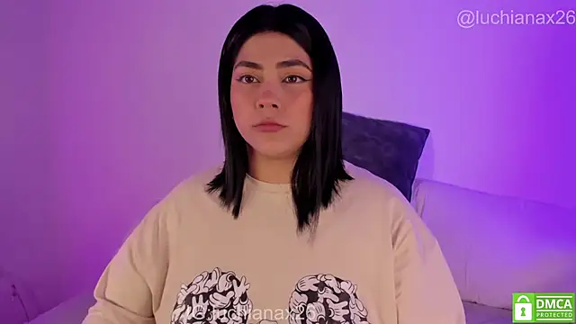 lucy26  online show from 03/31/26, 02:13