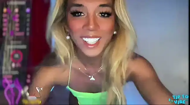 Snapshot of cockprincess_diannaxx chatting on 01/16/25, 08:11 cockprincess diannaxx online show from 01/16/25, 08:11