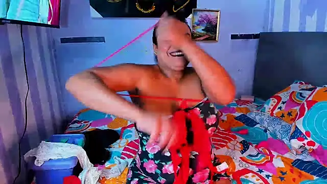 Snapshot of luciana_osorno chatting on 02/10/25, 11:23 luciana osorno online show from 02/10/25, 11:23