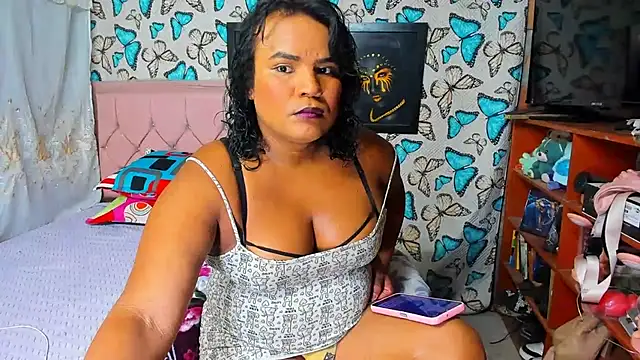 Snapshot of luciana_osorno chatting on 02/09/26, 06:39 luciana osorno online show from 02/09/26, 06:39