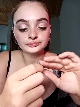 Emmacut online show from 04/05/26, 04:48