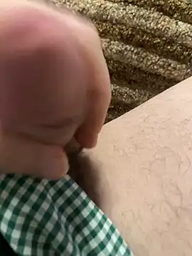 Snapshot of GHsveter chatting on 03/05/25, 07:17 GHsveter online show from 03/05/25, 07:17