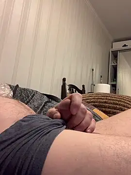 Snapshot of GHsveter chatting on 03/12/25, 10:50 GHsveter online show from 03/12/25, 10:50