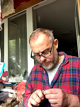 Snapshot of GHsveter chatting on 09/30/25, 11:37 GHsveter online show from 09/30/25, 11:37