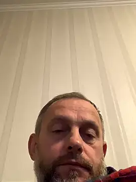 Snapshot of GHsveter chatting on 10/01/25, 06:14 GHsveter online show from 10/01/25, 06:14