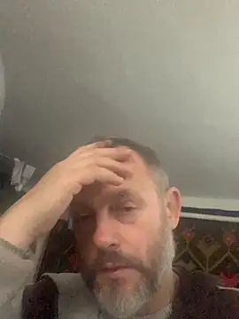 Snapshot of GHsveter chatting on 11/08/25, 09:09 GHsveter online show from 11/08/25, 09:09