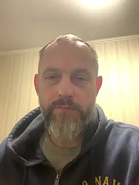 Snapshot of GHsveter chatting on 12/21/25, 07:48 GHsveter online show from 12/21/25, 07:48