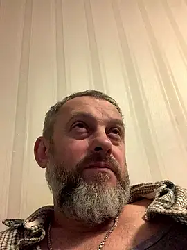 Snapshot of GHsveter chatting on 01/12/26, 01:49 GHsveter online show from 01/12/26, 01:49