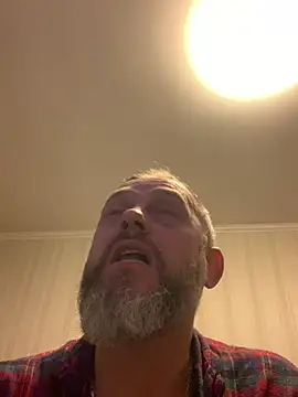 Snapshot of GHsveter chatting on 02/15/26, 09:33 GHsveter online show from 02/15/26, 09:33