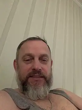 Snapshot of GHsveter chatting on 02/25/26, 10:14 GHsveter online show from 02/25/26, 10:14