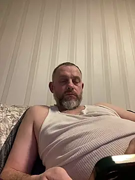 Snapshot of GHsveter chatting on 03/02/26, 10:38 GHsveter online show from 03/02/26, 10:38