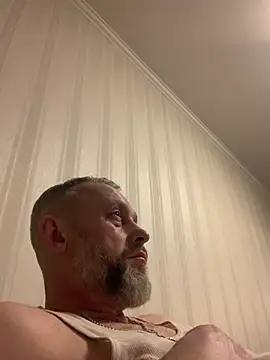 Snapshot of GHsveter chatting on 03/03/26, 11:32 GHsveter online show from 03/03/26, 11:32