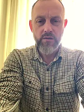 Snapshot of GHsveter chatting on 03/04/26, 12:33 GHsveter online show from 03/04/26, 12:33