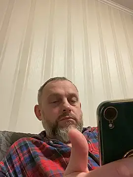 Snapshot of GHsveter chatting on 03/05/26, 09:22 GHsveter online show from 03/05/26, 09:22