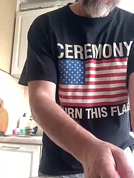 Snapshot of GHsveter chatting on 03/19/26, 10:19 GHsveter online show from 03/19/26, 10:19