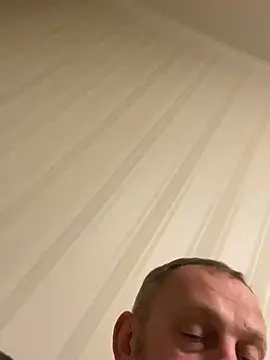 Snapshot of GHsveter chatting on 03/22/26, 09:29 GHsveter online show from 03/22/26, 09:29