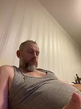 Snapshot of GHsveter chatting on 03/27/26, 09:58 GHsveter online show from 03/27/26, 09:58