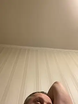 Snapshot of GHsveter chatting on 03/28/26, 10:09 GHsveter online show from 03/28/26, 10:09