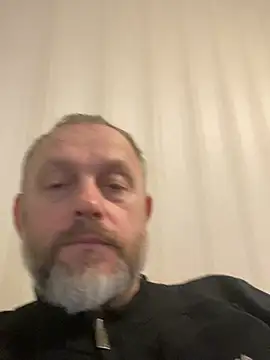 Snapshot of GHsveter chatting on 04/08/26, 09:09 GHsveter online show from 04/08/26, 09:09