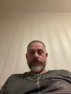 Snapshot of GHsveter chatting on 04/10/26, 10:03 GHsveter online show from 04/10/26, 10:03