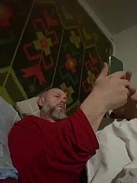 Snapshot of GHsveter chatting on 04/15/26, 07:58 GHsveter online show from 04/15/26, 07:58