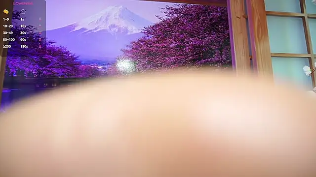 Snapshot of miss_sharlotte18 chatting on 01/13/25, 09:20 miss sharlotte18 online show from 01/13/25, 09:20