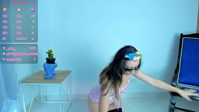 Snapshot of Amatiista chatting on 01/29/25, 11:14 Amatiista online show from 01/29/25, 11:14