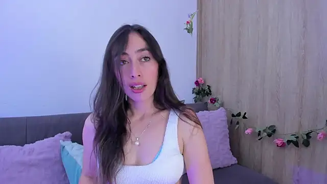 Snapshot of Amatiista chatting on 09/10/25, 04:07 Amatiista online show from 09/10/25, 04:07