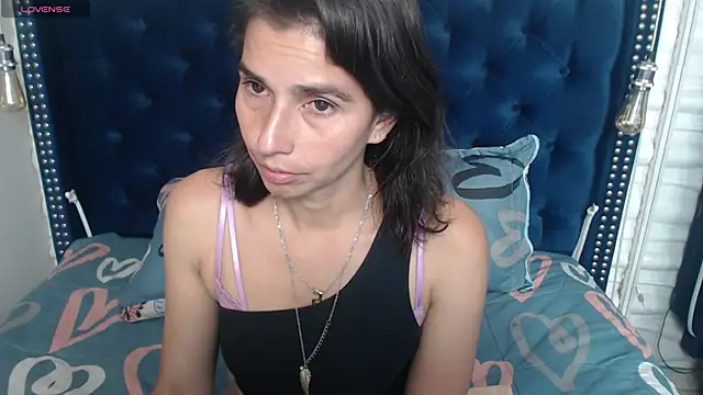 Snapshot of Eva-Williams chatting on 02/03/25, 08:03 Eva-Williams online show from 02/03/25, 08:03