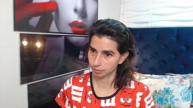 Snapshot of Eva-Williams chatting on 02/14/25, 03:33 Eva-Williams online show from 02/14/25, 03:33
