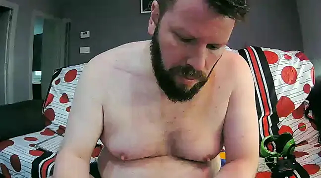 Snapshot of txan9876 chatting on 01/04/25, 10:49 txan9876 online show from 01/04/25, 10:49