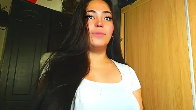 Snapshot of BigDominaMia chatting on 02/10/26, 09:57 BigDominaMia online show from 02/10/26, 09:57