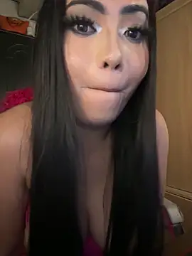 Snapshot of BigDominaMia chatting on 02/20/26, 06:26 BigDominaMia online show from 02/20/26, 06:26