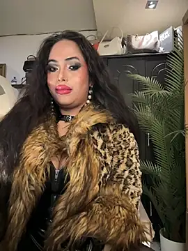 Snapshot of BigDominaMia chatting on 03/02/26, 04:58 BigDominaMia online show from 03/02/26, 04:58