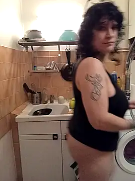 callmelouve online show from 11/23/25, 06:08