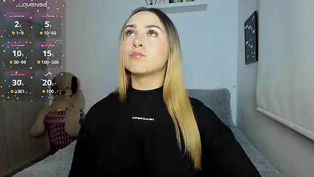 sophi mooreno online show from 12/16/25, 12:04