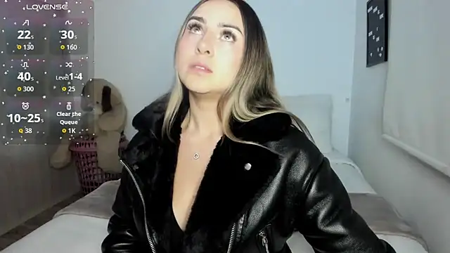 sophi mooreno online show from 04/05/26, 01:03