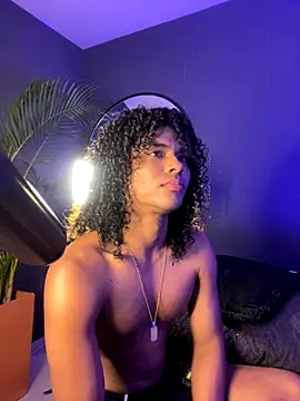 Lucas eevans online show from 11/20/25, 01:55