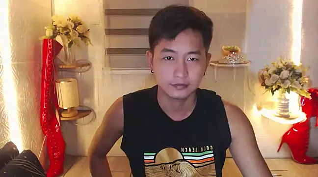 Snapshot of PrinceAkie chatting on 12/18/24, 04:06 PrinceAkie online show from 12/18/24, 04:06