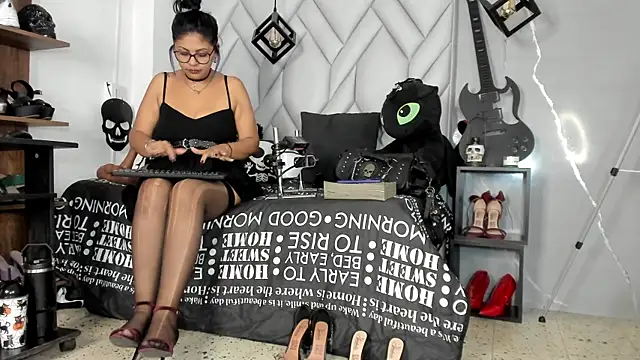 Snapshot of MirandaHaguen chatting on 06/20/26, 08:55 MirandaHaguen online show from 06/20/26, 08:55