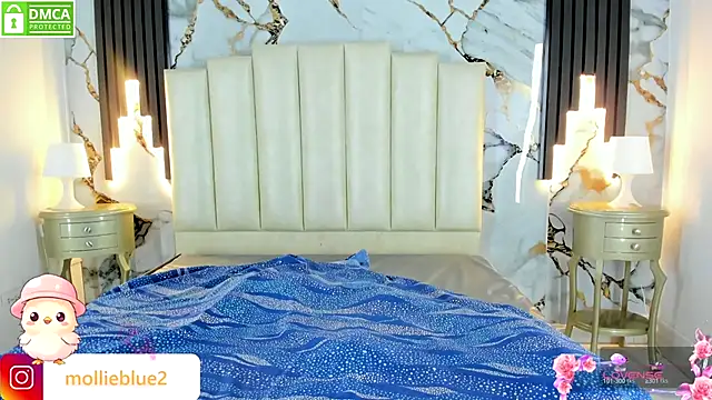 mollieblue69 online show from 09/19/25, 12:50