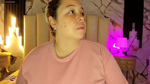 mollieblue69 online show from 11/23/25, 12:49