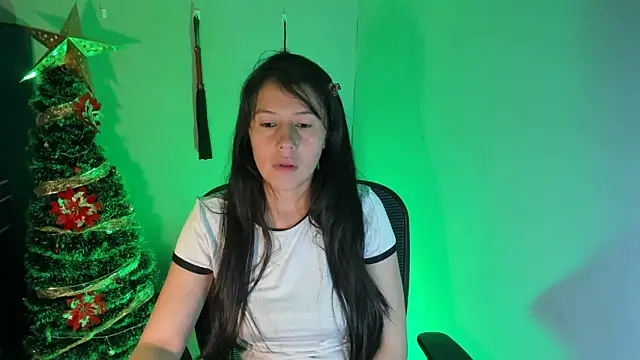 sandyquinnxx online show from 12/18/25, 09:10