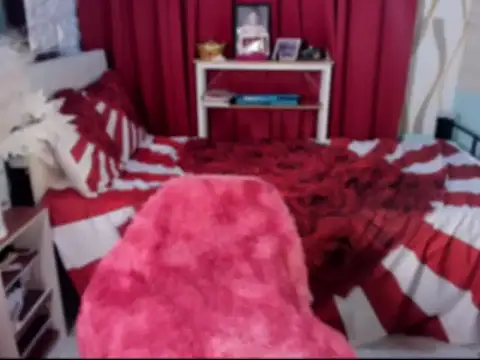 Laura yourhottestbabe123 online show from 03/19/25, 01:21