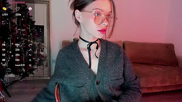 Snapshot of Kossie_ chatting on 01/12/25, 02:19 Kossie online show from 01/12/25, 02:19