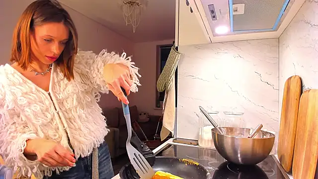 Snapshot of Kossie_ chatting on 02/01/25, 03:39 Kossie online show from 02/01/25, 03:39