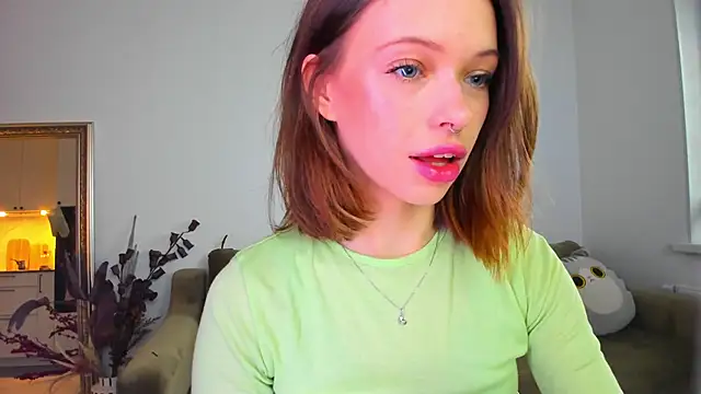 Snapshot of Kossie_ chatting on 03/06/25, 12:41 Kossie online show from 03/06/25, 12:41